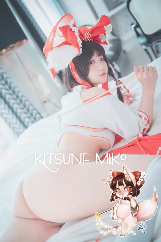 Kitsune Miko - DJAWA